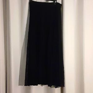 Lapis M maxi black with lace inlays belt loops stretchy worn once Boho